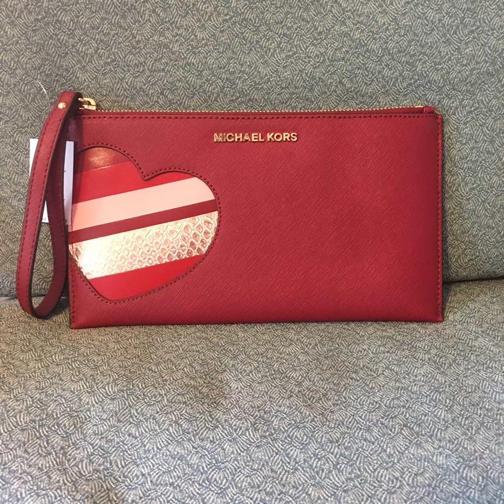 Michael Kors Large Heart Zip Clutch in Cherry